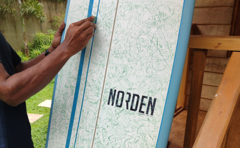 natural surfboard wax kavemen-beachbums